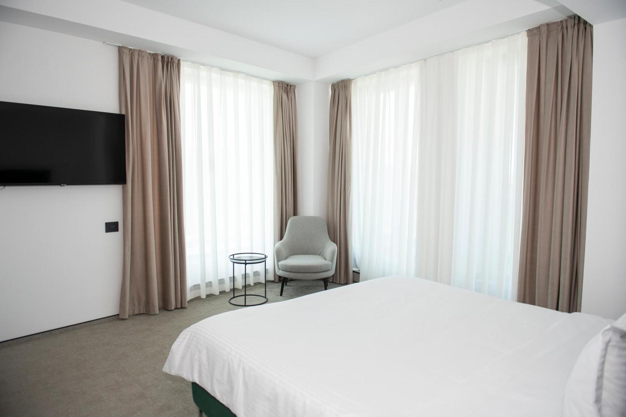 بوخارست Cm111Apparthotel المظهر الخارجي الصورة